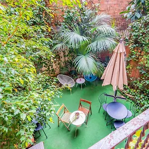 Casa Barcelo Albergue