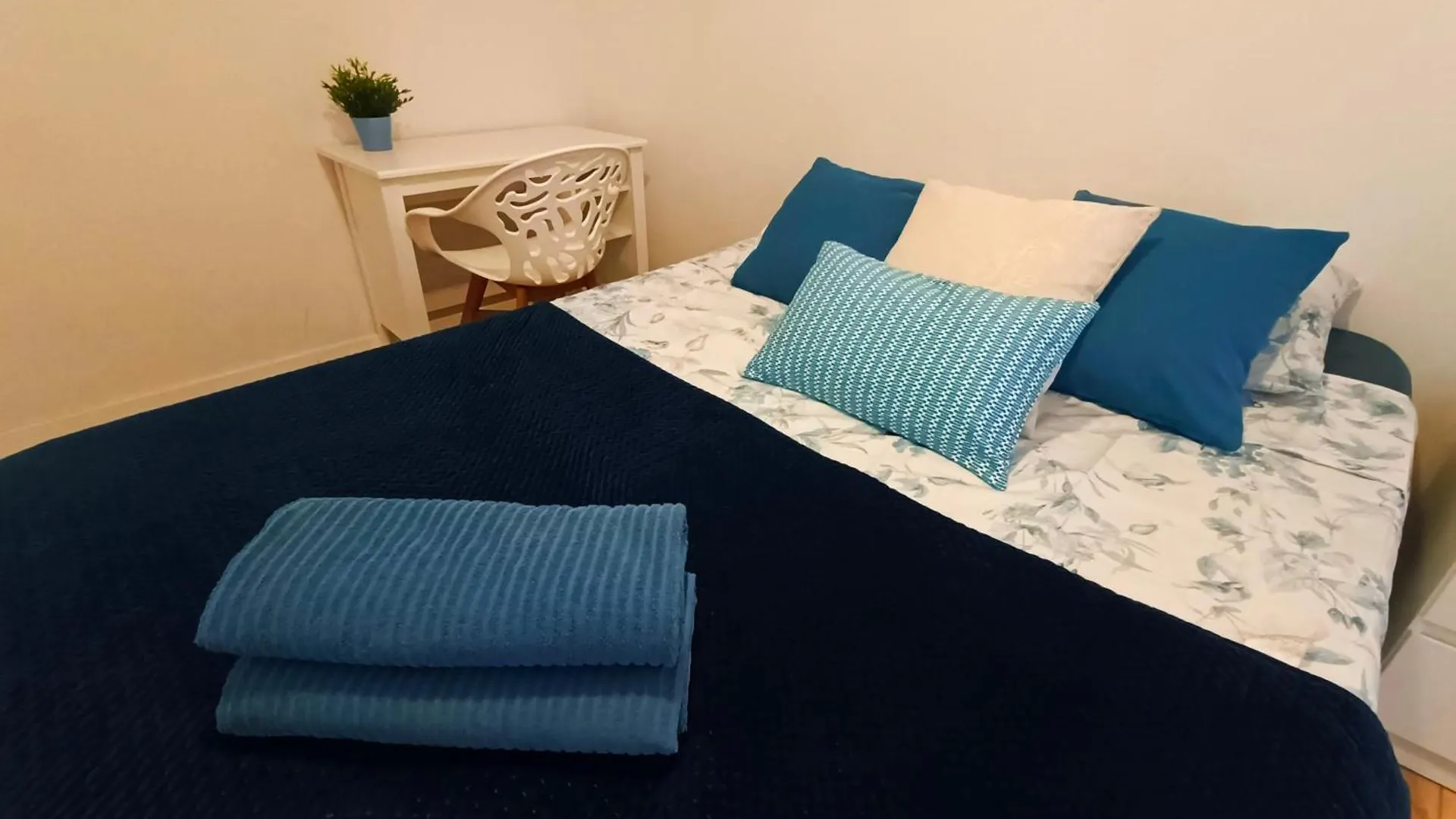 Hostel Oasis Barcelona Rooms - Gothic Quarter